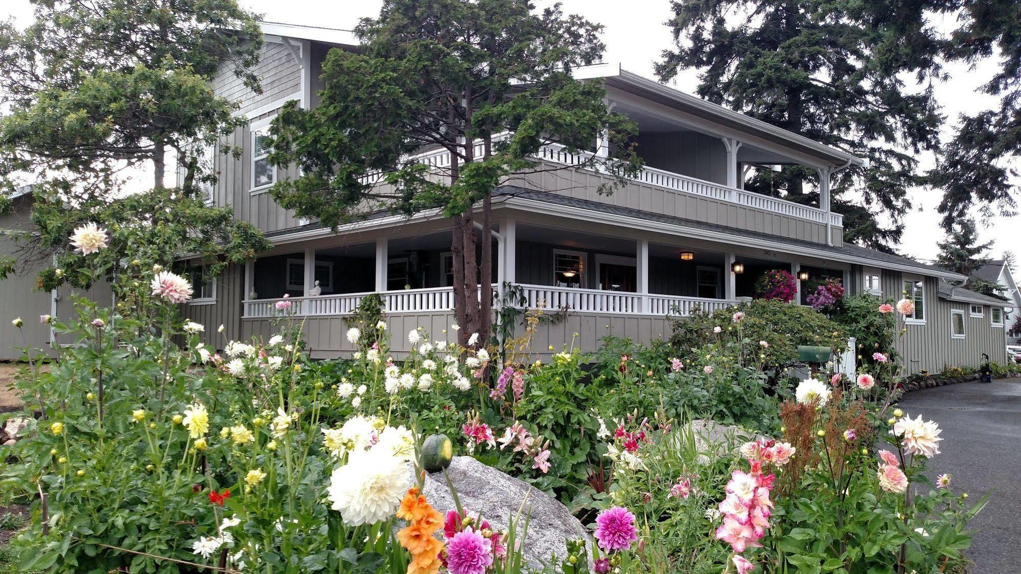 Friday Harbor Grand Bed & Breakfast Exterior photo